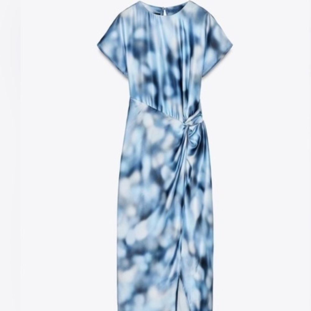 Elegant Blue Tie-Dye Dress